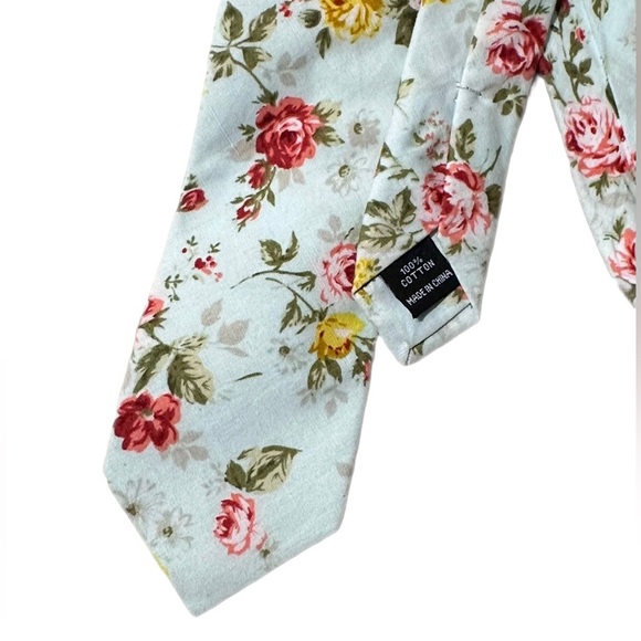 Egara Men’s Floral Cotton Tie - Picture 2 of 4